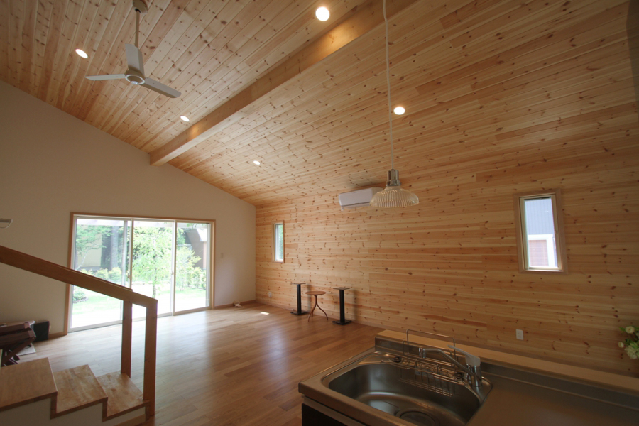 自然派ガレージング住宅