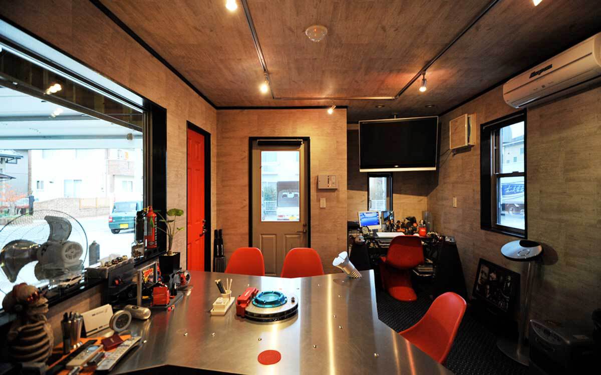 小屋をゲーム部屋にして趣味を満喫しませんか 木造ガレージ 物置 小屋 倉庫なら株式会社イープラン 小屋をゲーム部屋にして趣味を満喫しませんか 木造ガレージ 物置 小屋 倉庫なら株式会社イープラン