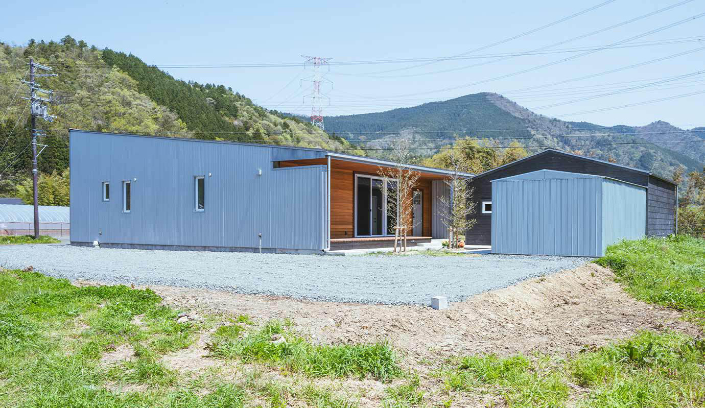 ガレージングハウス,住宅