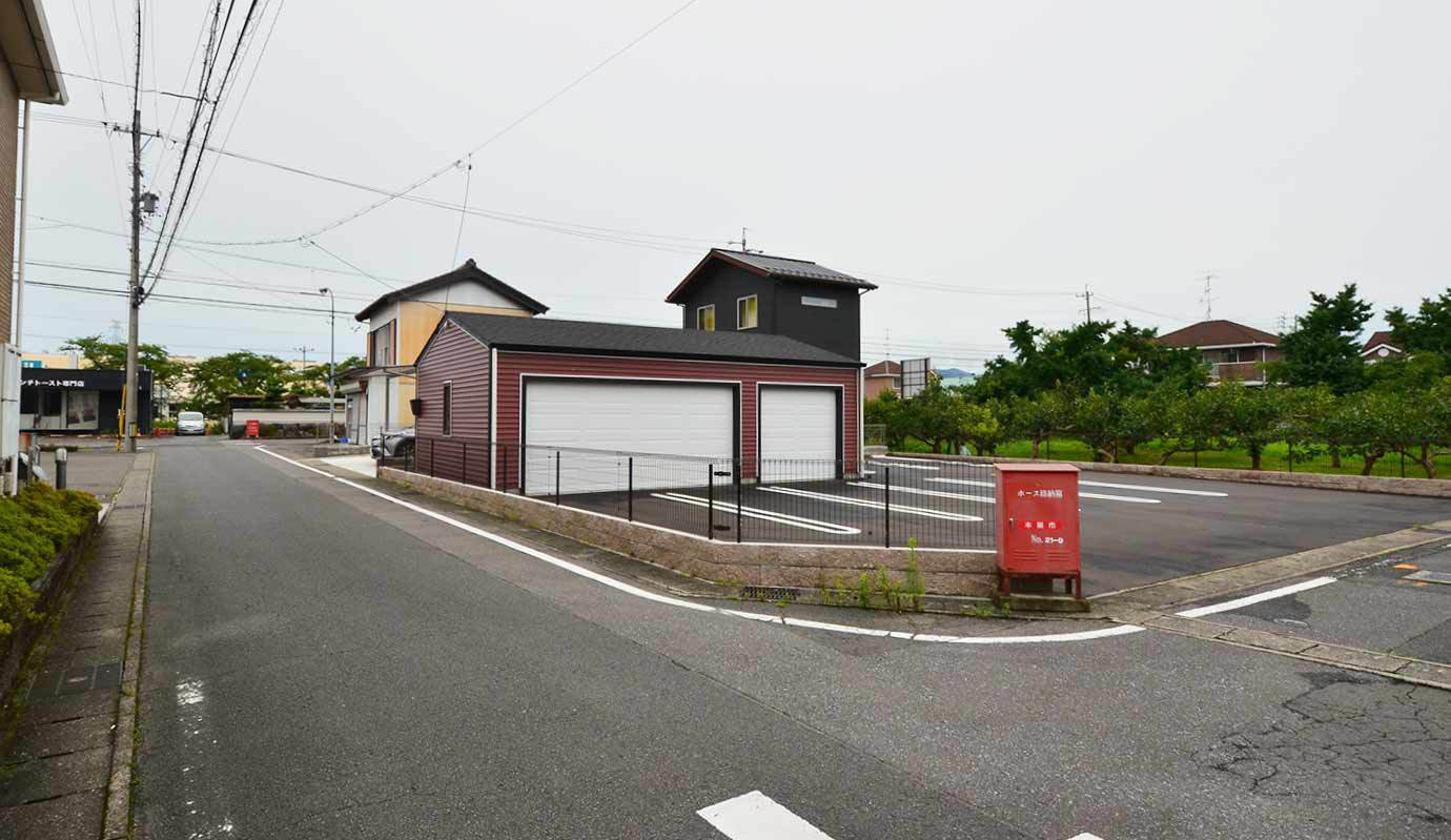 木造ガレージ・車庫・物置・小屋・倉庫