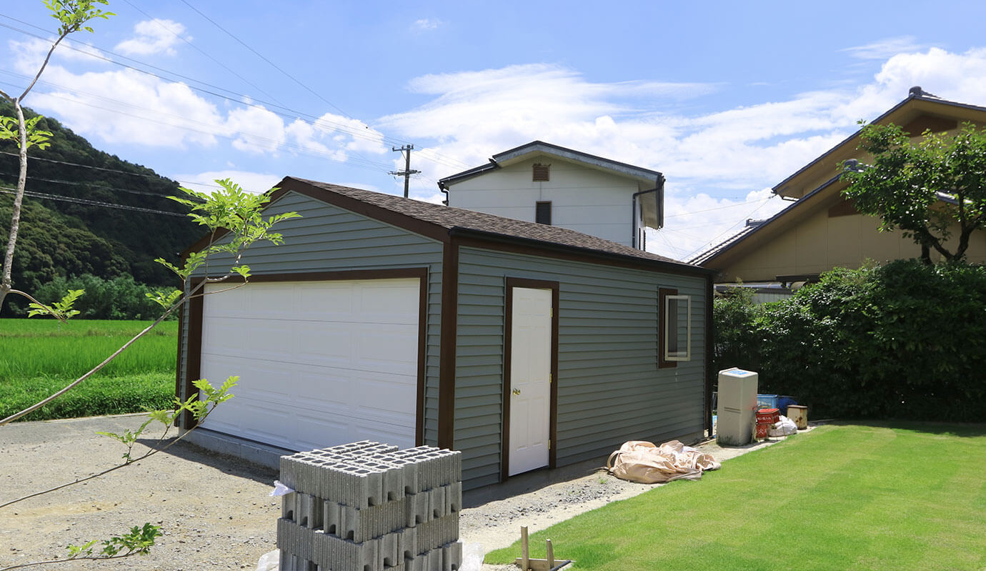 木造ガレージ・車庫・物置・小屋・倉庫