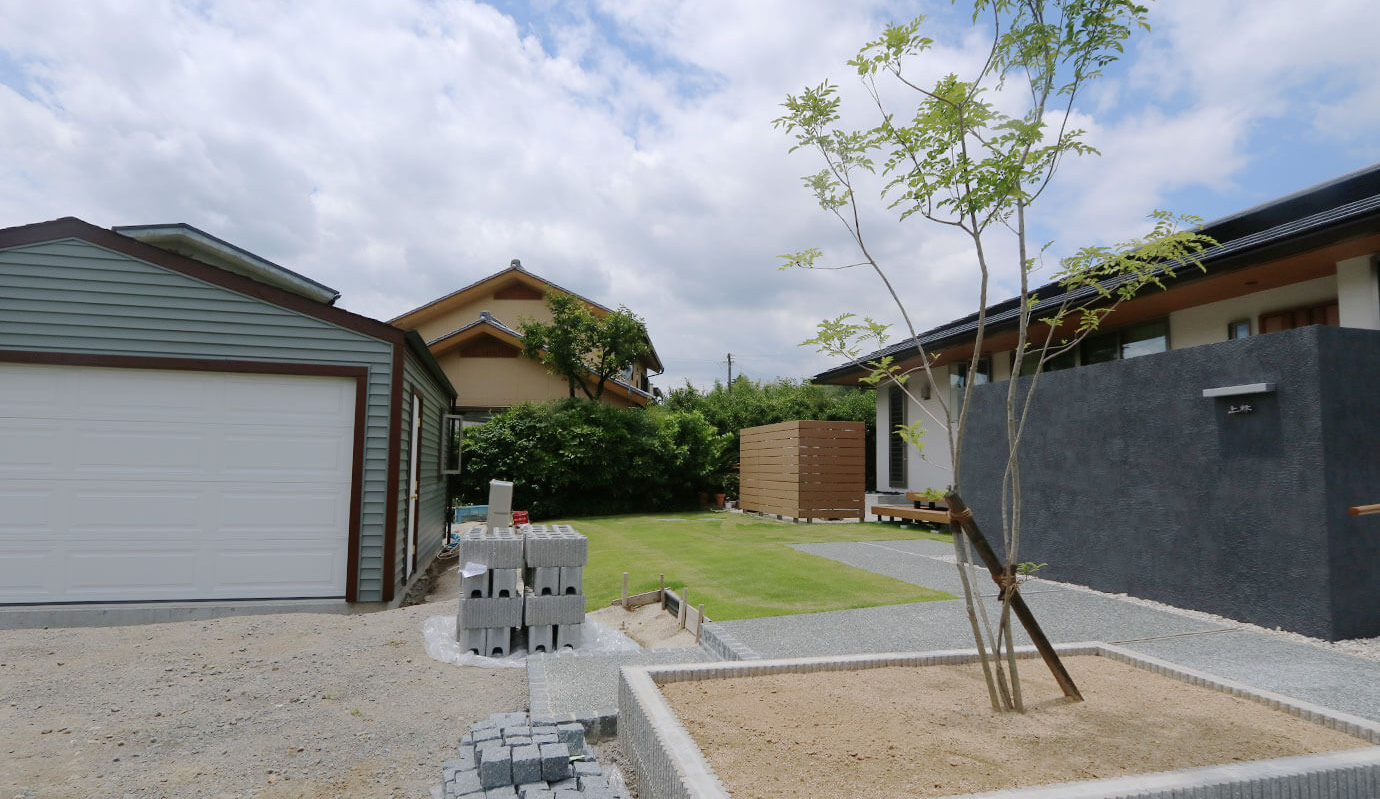 木造ガレージ・車庫・物置・小屋・倉庫