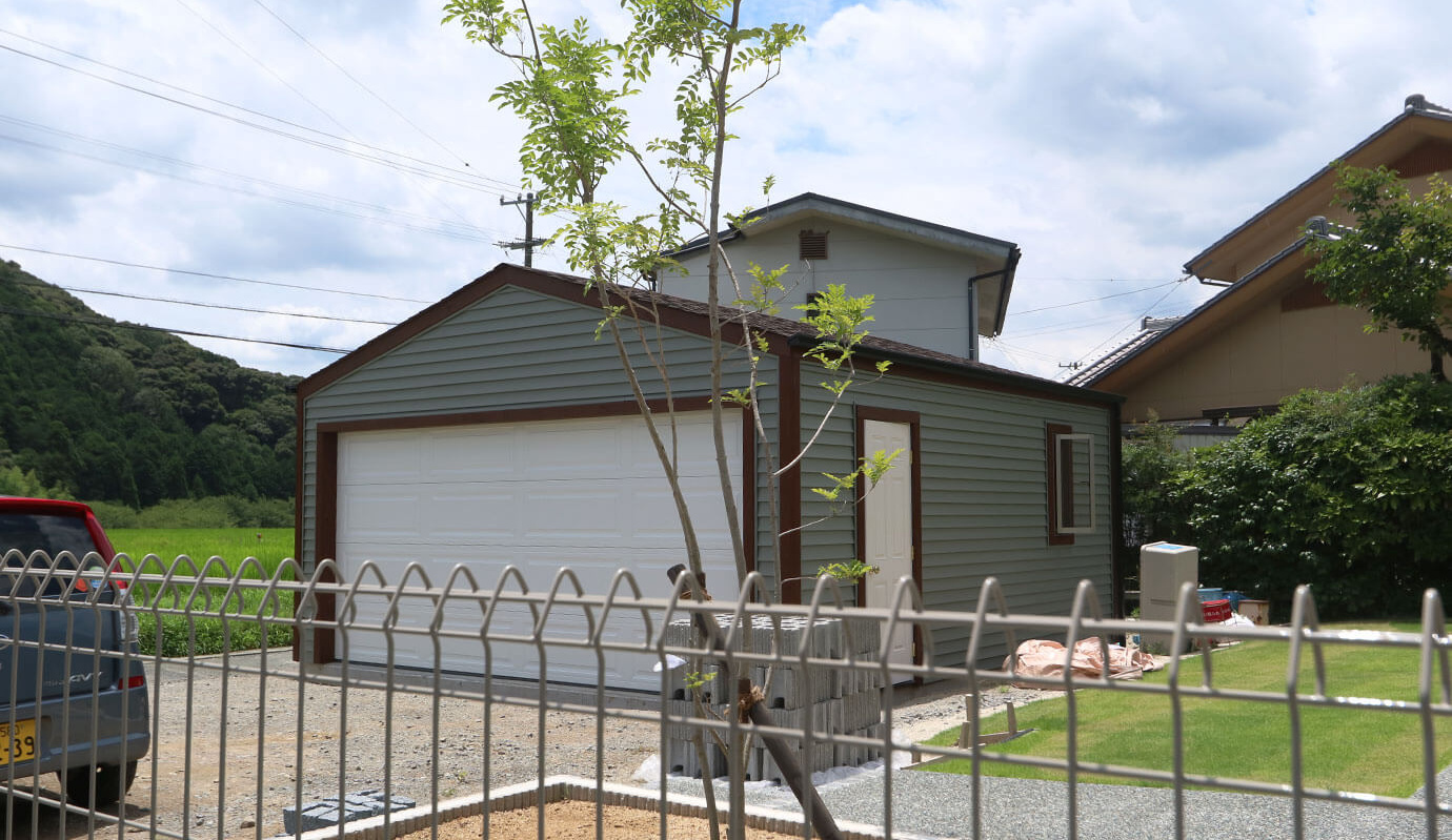 木造ガレージ・車庫・物置・小屋・倉庫
