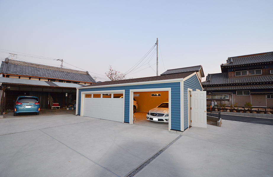 木造ガレージ
