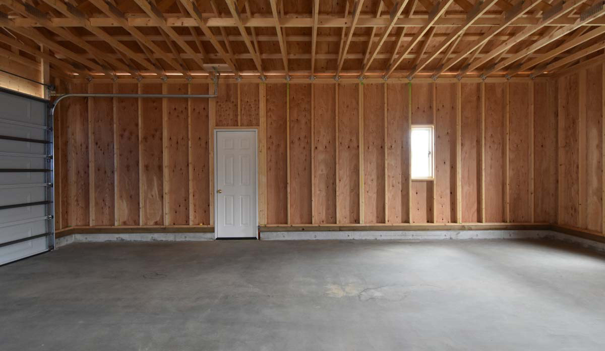 木の質感を生かしたガレージG-BB