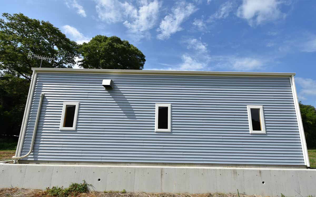 木の質感を生かしたガレージG-BB